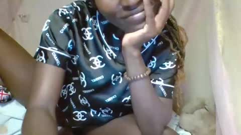 Snapshot of pinah1997 chatting on 13, 5, 2026 pinah1997 online show from 13, 5, 2026