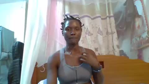 Snapshot of pinah1997 chatting on 7, 6, 2026 pinah1997 online show from 7, 6, 2026