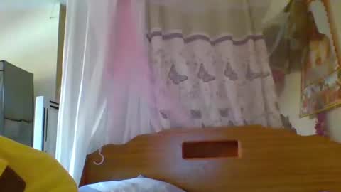 Snapshot of pinah1997 chatting on 8, 6, 2026 pinah1997 online show from 8, 6, 2026