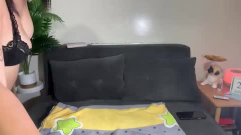 Snapshot of pinay_feb chatting on 21, 9, 2025 Hot Feb online show from 21, 9, 2025