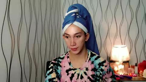 lucyLove online show from 18, 11, 2025