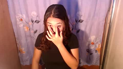 Snapshot of pinay_singlemomxs chatting on 20, 9, 2025 pinay_singlemomxs online show from 20, 9, 2025