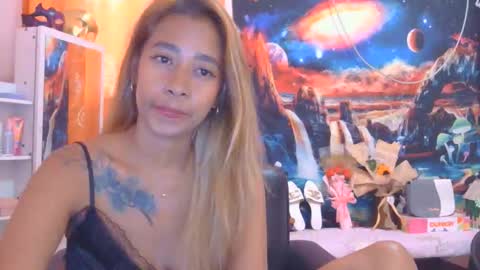 pinaymorena_renelda online show from 12, 4, 2026