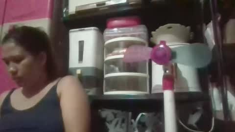 PinayThali08 online show from 17, 4, 2026