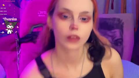 Snapshot of pineapple_dope chatting on 20, 5, 2026 Nancy online show from 20, 5, 2026