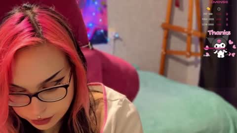 Snapshot of pineapple_dope chatting on 30, 6, 2026 Nancy online show from 30, 6, 2026
