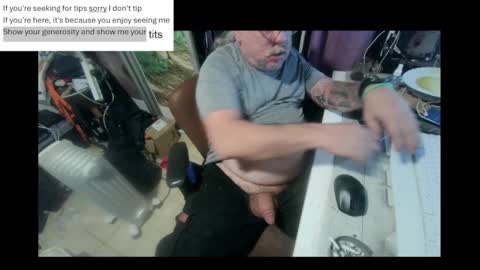 pini_z online show from 28, 2, 2025