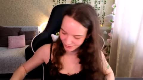 Snapshot of pink__sun chatting on 16, 3, 2026 Stephanie online show from 16, 3, 2026