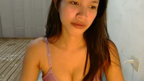 pink_bubbles011 online show from 24, 5, 2026