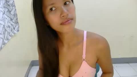 pink_bubbles011 online show from 6, 7, 2026