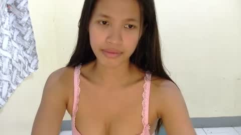pink_bubbles011 online show from 8, 7, 2026