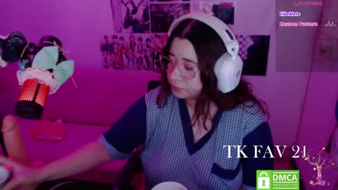 Snapshot of pink_girl0n chatting on 1, 6, 2026 Kitty online show from 1, 6, 2026