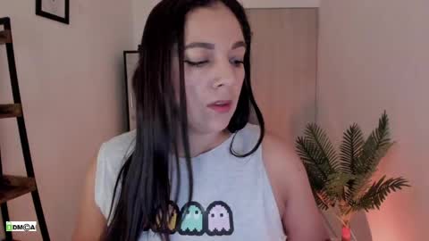 Snapshot of pink_kitten_ chatting on 16, 5, 2026 Eli online show from 16, 5, 2026