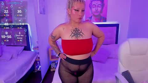 pink_maddy online show from 27, 9, 2025