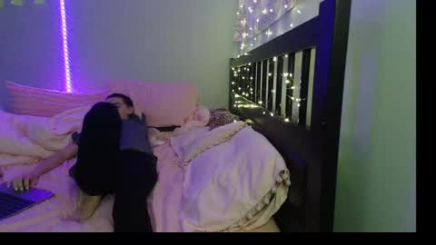 pink_tv online show from 9, 10, 2025