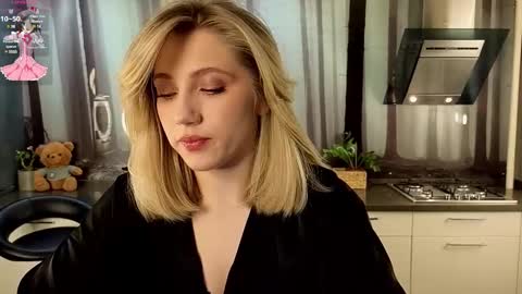 Adele online show from 7, 2, 2025