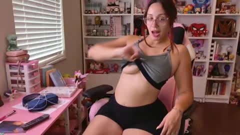 Snapshot of pinkcheetodomain chatting on 17, 9, 2025 pinkcheetodomain online show from 17, 9, 2025