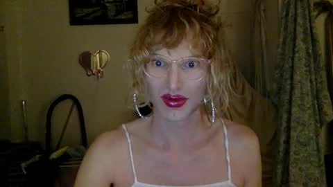 Snapshot of pinkfag chatting on 3, 2, 2025 pinkfag online show from 3, 2, 2025