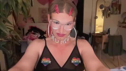 pinkfag online show from 2, 4, 2026