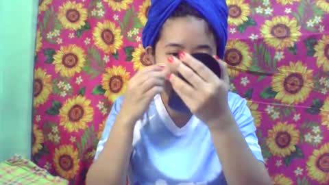Hi  its me shine  online show from 11, 2, 2025