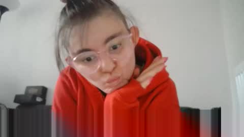 pinkwife97 online show from 2, 10, 2025