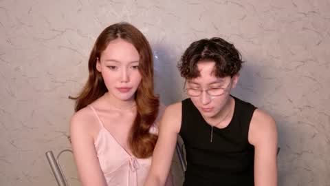 Snapshot of pinkylovers chatting on 23, 7, 2026 Li long hair and Ru short hair online show from 23, 7, 2026