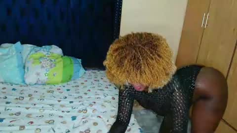 Pinky online show from 4, 12, 2024