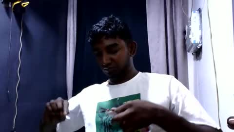 rayvienn online show from 11, 4, 2026