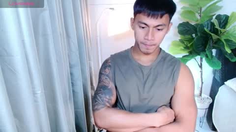 Snapshot of pinoymilker chatting on 7, 7, 2026 ethan online show from 7, 7, 2026