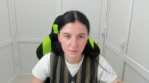 Snapshot of piper_smilee chatting on 14, 7, 2026 Piper online show from 14, 7, 2026
