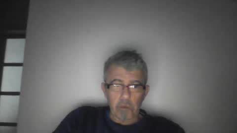 pipi2704 online show from 11, 1, 2025