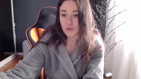 piscesgirl06 online show from 11, 12, 2024