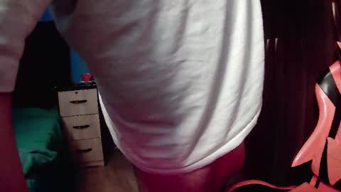 Snapshot of pisceslost chatting on 15, 11, 2025 pisceslost online show from 15, 11, 2025