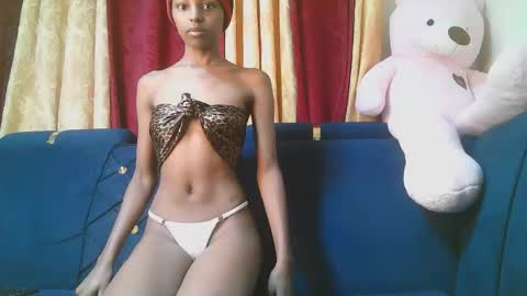 pixelll_ online show from 31, 5, 2026