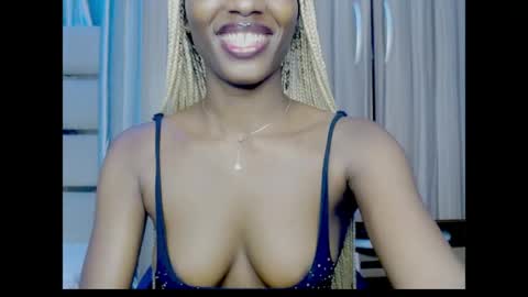 Ella online show from 15, 7, 2026