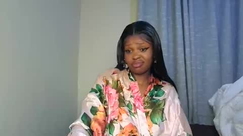 Snapshot of pixie_roman chatting on 30, 4, 2026 Majesty online show from 30, 4, 2026