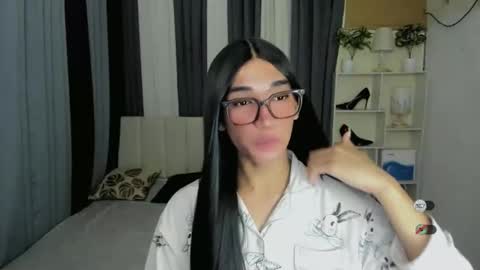 pixiedoll_ online show from 26, 2, 2026