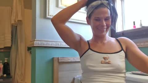 PixieLuxXx online show from 10, 4, 2026