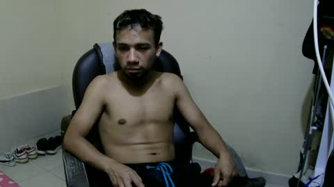 Snapshot of playful_l chatting on 14, 6, 2026 playful_l online show from 14, 6, 2026