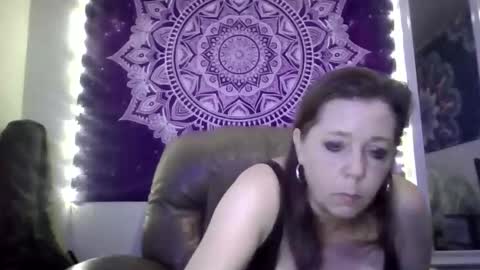 Snapshot of playfulmaryjane2017 chatting on 4, 2, 2026 playfulmaryjane2017 online show from 4, 2, 2026