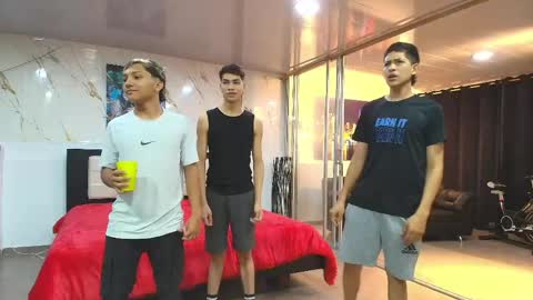   online show from 11, 4, 2026