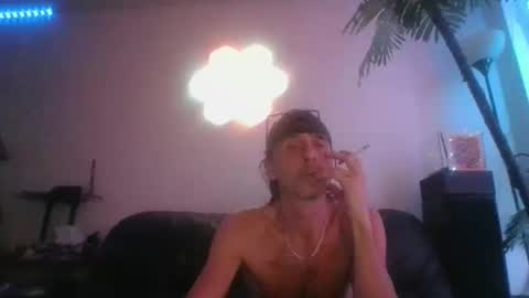 Snapshot of playoncam69 chatting on 25, 12, 2024 playoncam69 online show from 25, 12, 2024