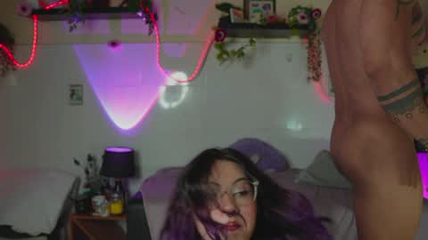 Jessi Alex online show from 9, 4, 2026