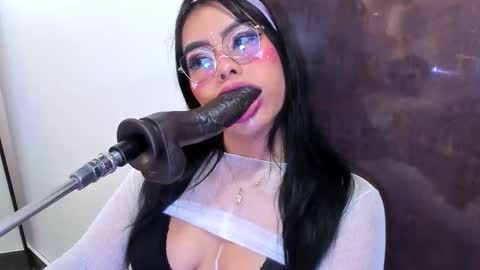 pocahontas_lantina online show from 9, 3, 2026