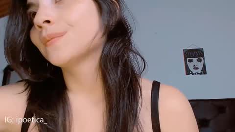 Snapshot of poeeticaa_ chatting on 22, 12, 2024 IG ipoetica online show from 22, 12, 2024