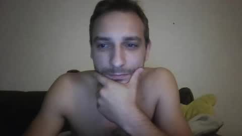 Snapshot of pohromis chatting on 12, 9, 2025 Pohroma online show from 12, 9, 2025