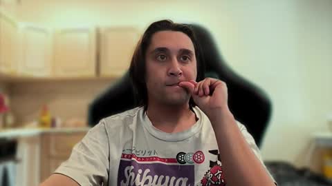 pohyi_ online show from 13, 1, 2026