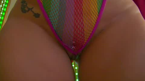 Snapshot of poison_milf_ chatting on 29, 6, 2026 poison_milf_ online show from 29, 6, 2026