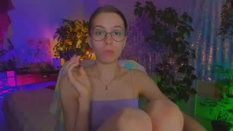 Snapshot of poli__ chatting on 6, 5, 2026 Martha online show from 6, 5, 2026