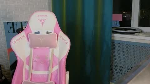 Candytrain online show from 21, 11, 2025